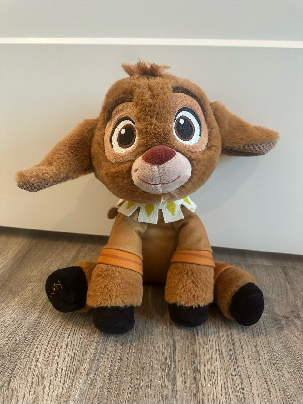 Disney Valentino Scentsy Buddy